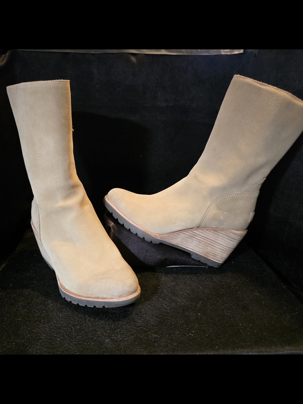Sorel Women's Suede Mid-Calf Wedge Boots - Beige Size 8.5